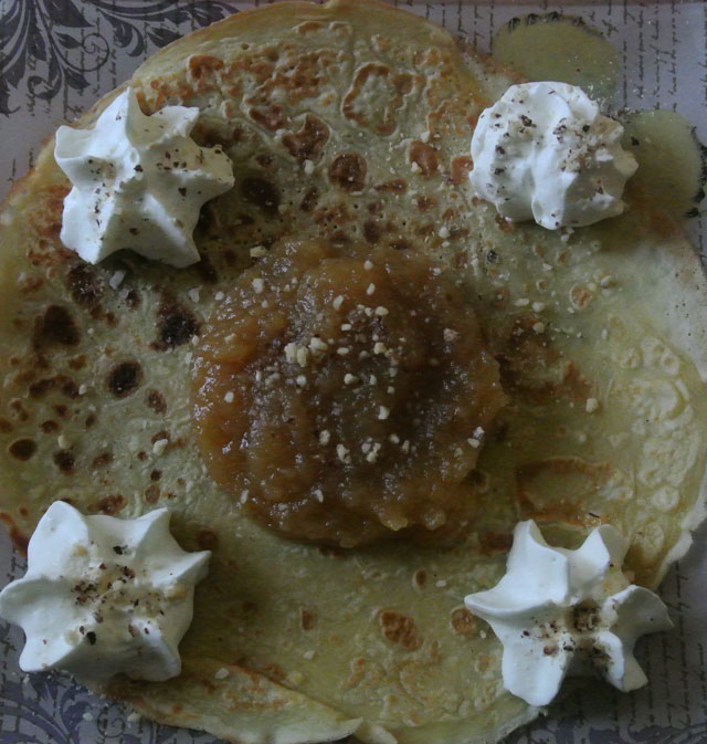 Crêpes au cidre, compote de pommes granny chantilly Le blog de la